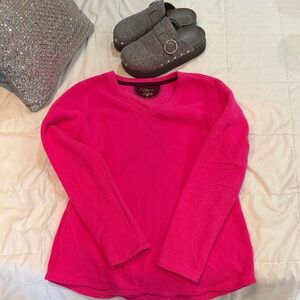 💕Tek Gear Pink V-Neck Top💕